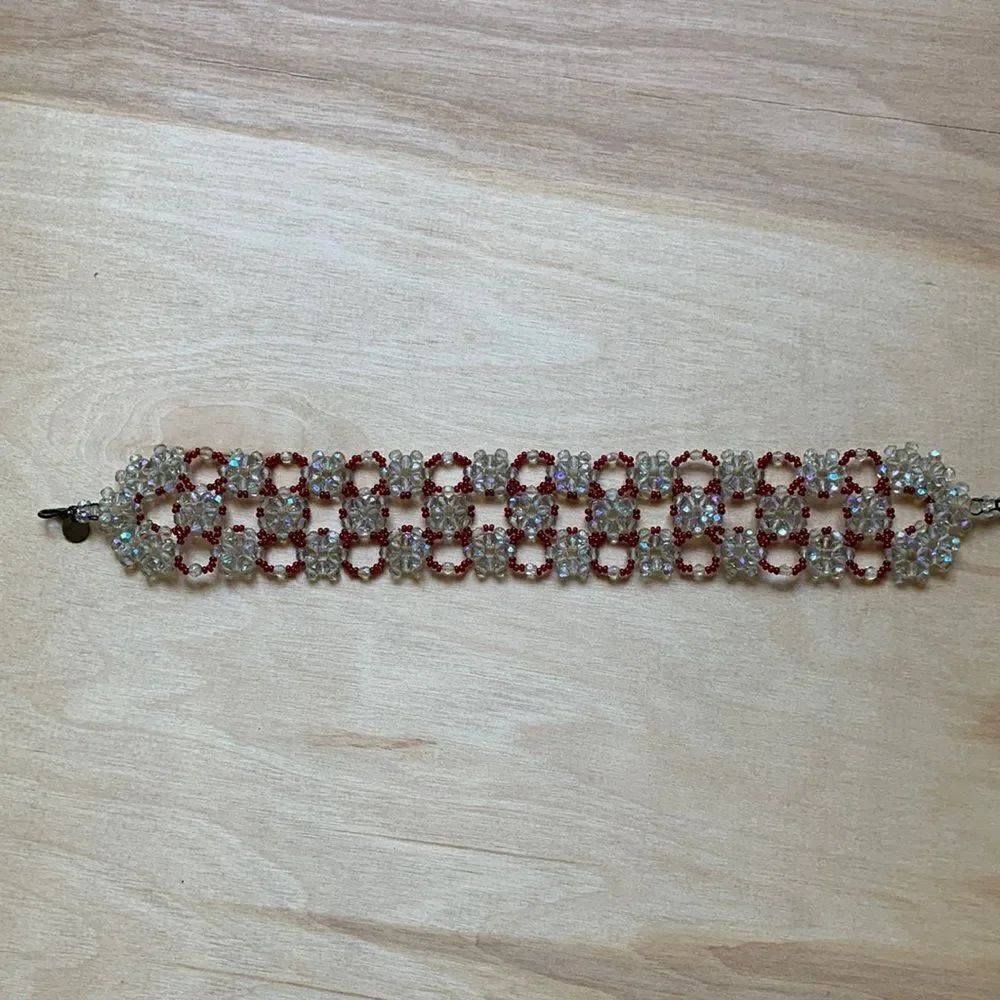Kenneth Cole Retro Chocker